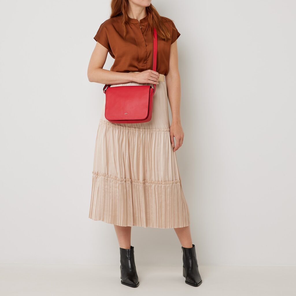 Leder Umhängetasche Babette Nappa rot Leder Umhängetasche Babette Nappa rot
