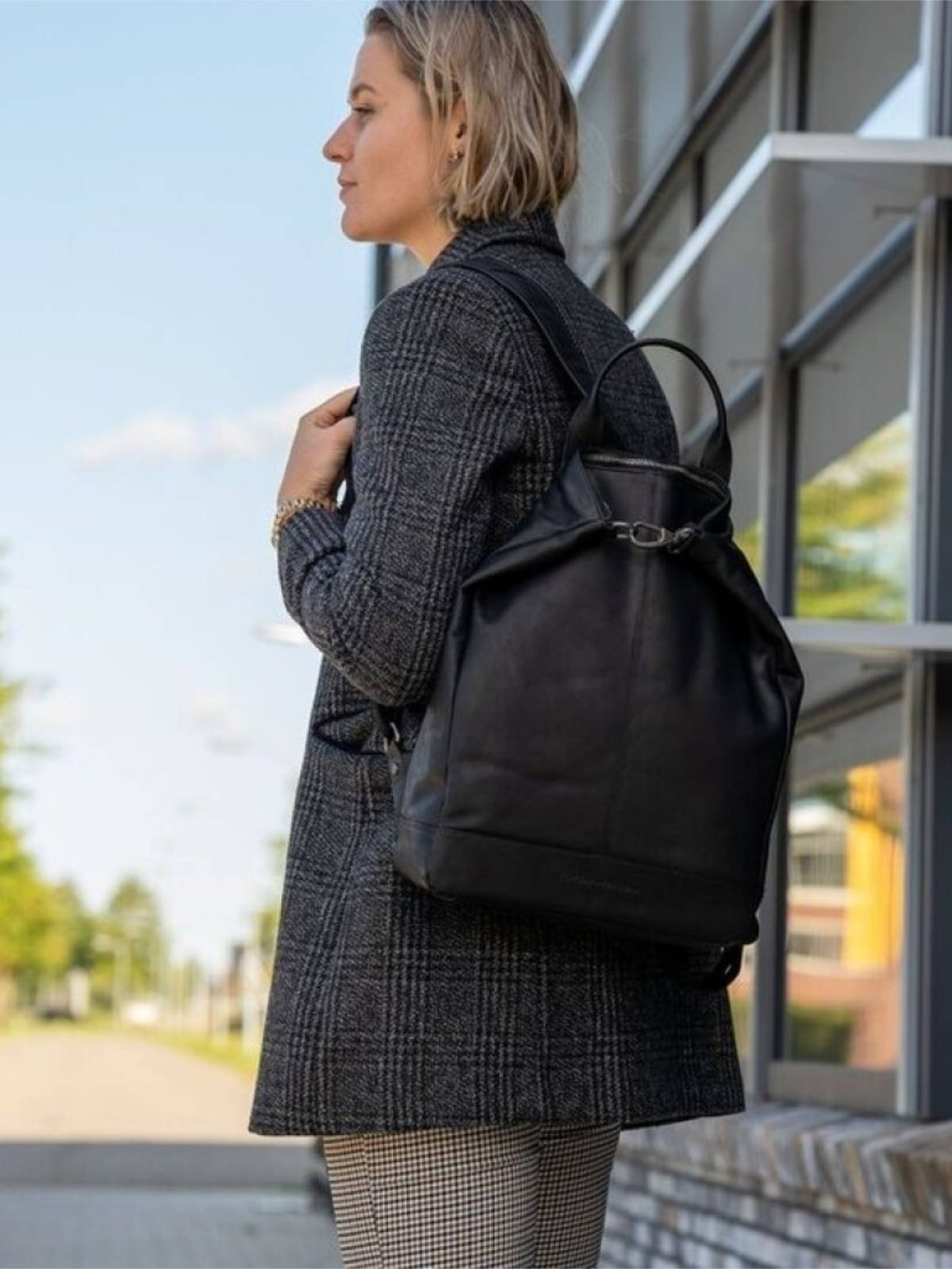 Lederrucksack Manchester schwarz Lederrucksack Manchester schwarz