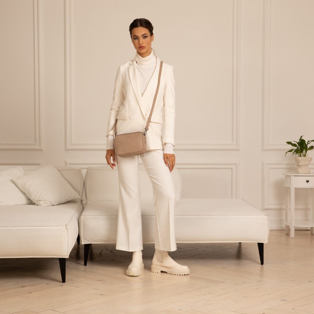 Hauptbild 2, Vergrößern