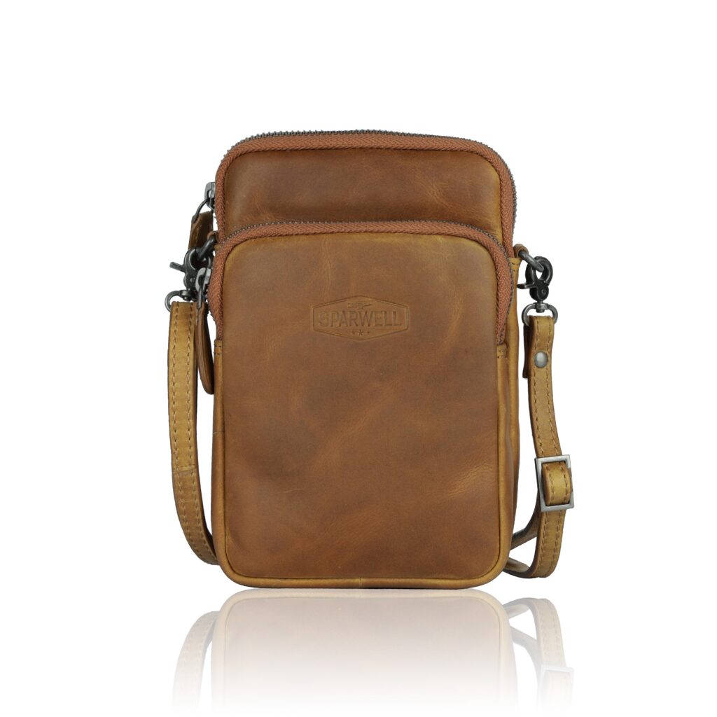 Sparwell Handytasche Kempt Kenna cognac, Feature-Bild Sparwell Handytasche Kempt Kenna cognac, Feature-Bild