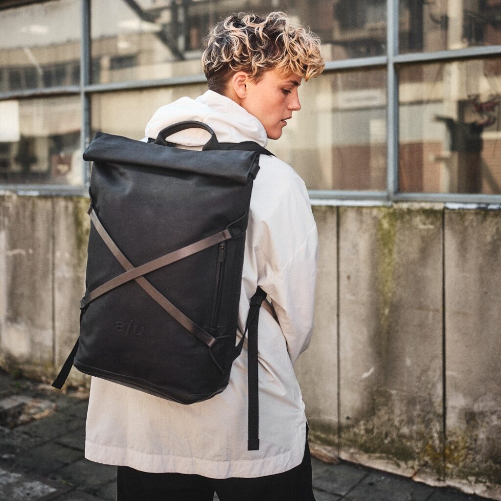 Hauptbild 2, Vergrößern