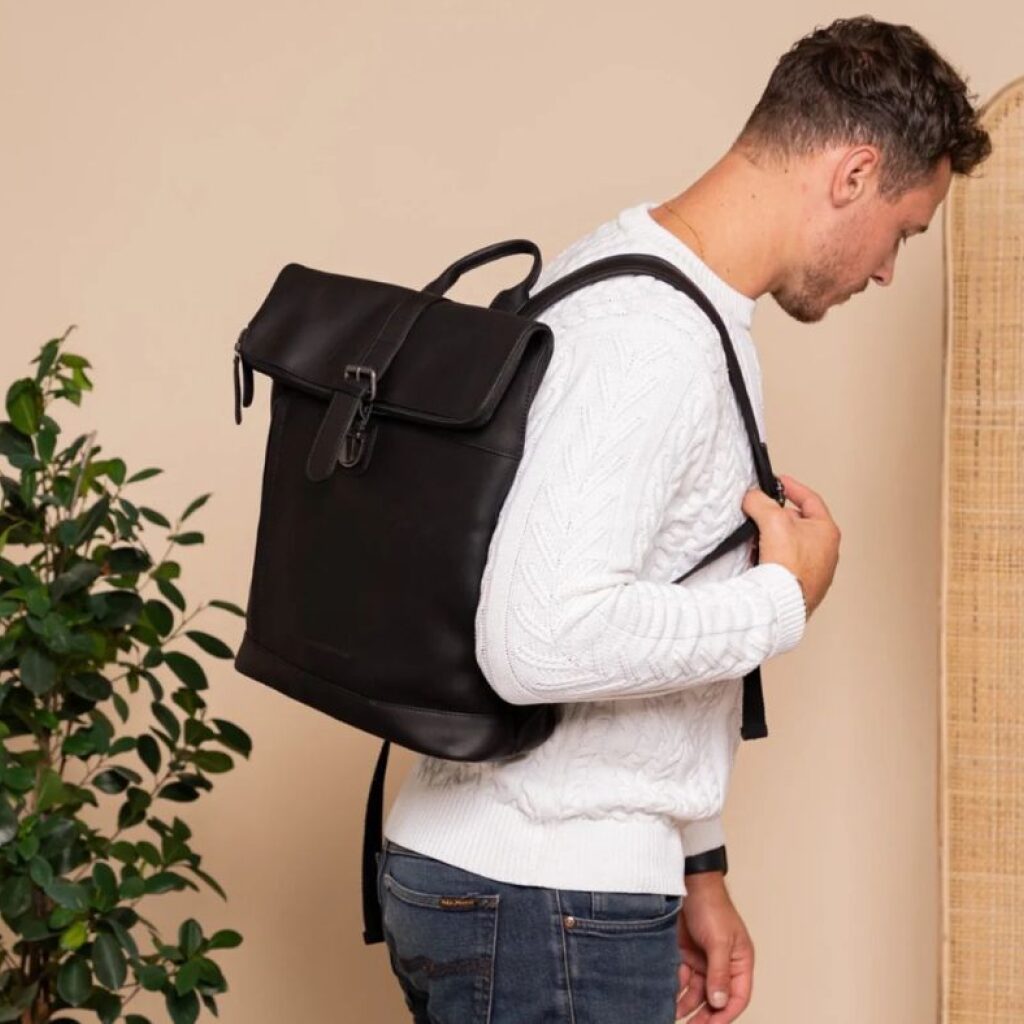Lederrucksack Larsson schwarz