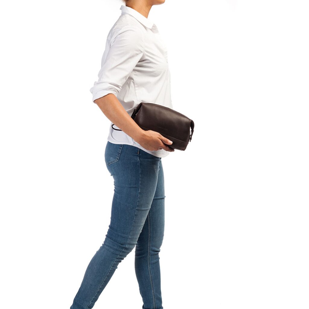 Leder Kosmetiktasche Riley braun Leder Kosmetiktasche Riley braun