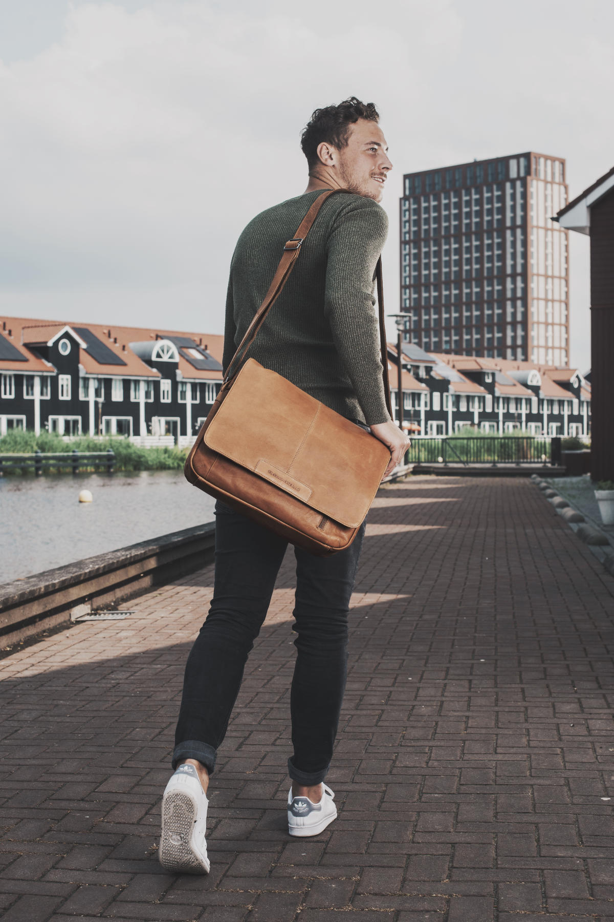 The Chesterfield Brand Leder Laptoptasche Richard cognac, Feature-Bild